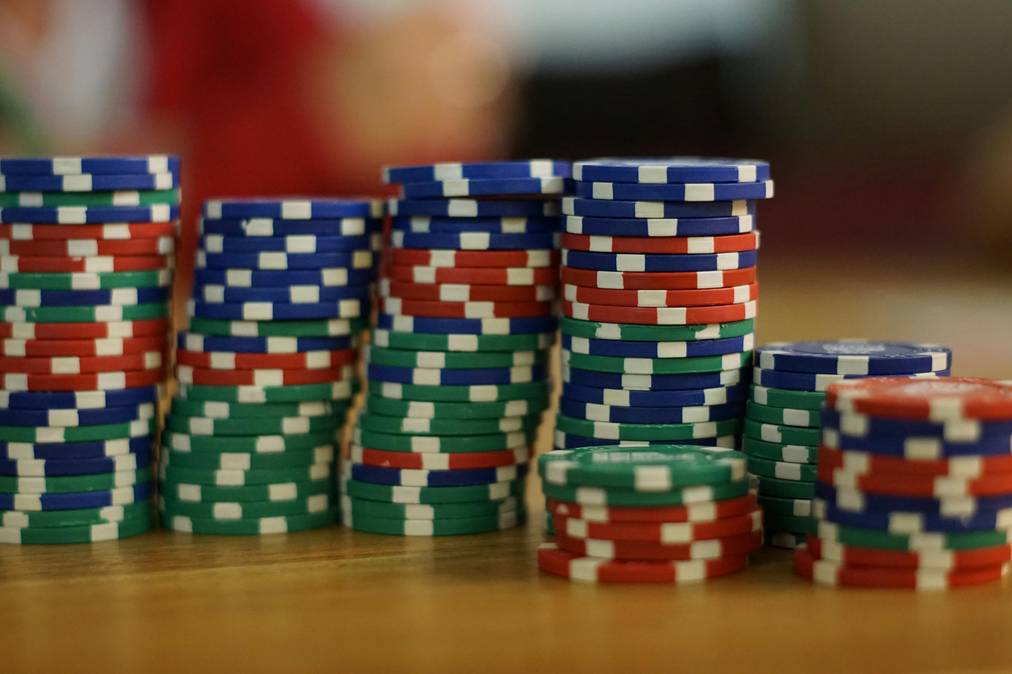 https://1red-casinos.net/